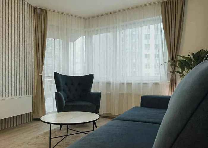 Luxury 2-bedroom With Balcony Apartmán Bratislava