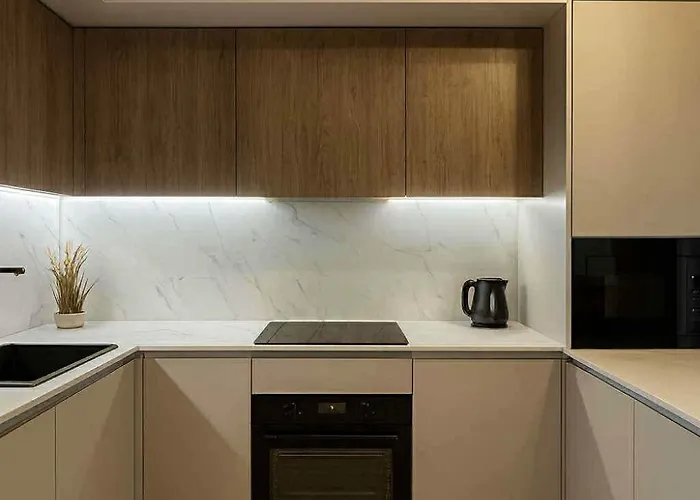 Luxury 2-bedroom With Balcony Daire