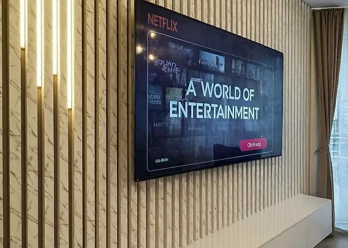 Luxury 2-bedroom With Balcony * Μπρατισλάβα